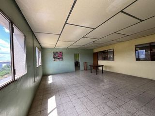 Nave industrial en venta en Abrera