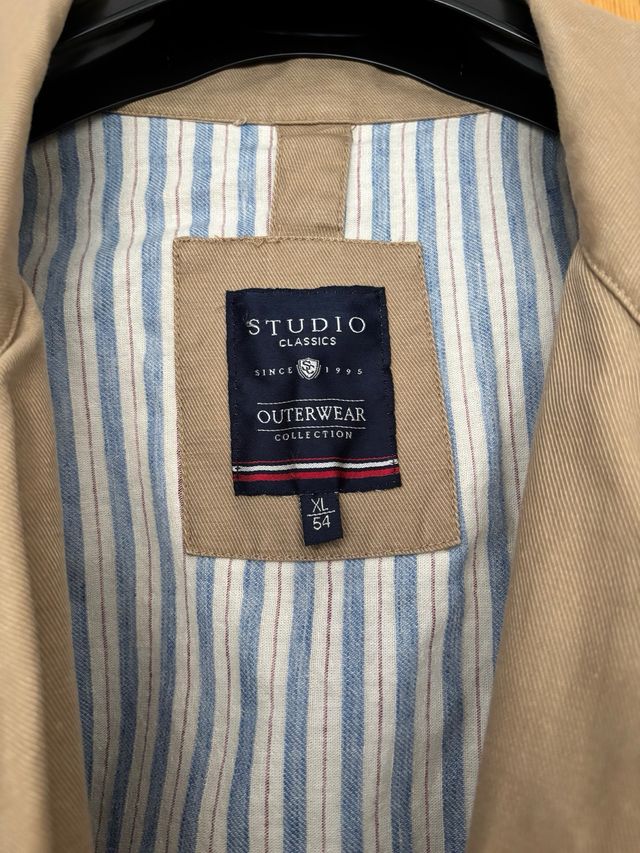 Cazadora Studio Classics, beige