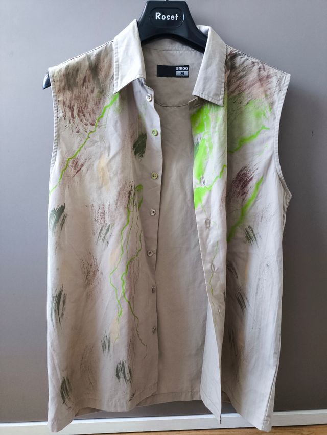 Camisa sin mangas beige y verde M