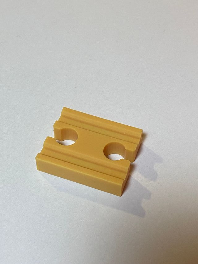 VIA CIERRE HEMBRA-HEMBRA TREN BRIO