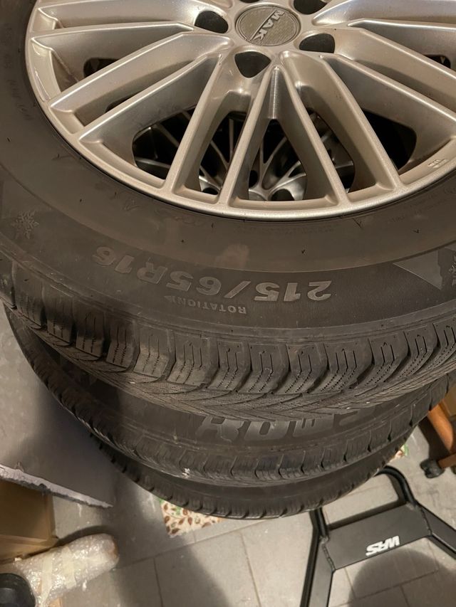 Cerchi in lega 16 con gomme termiche