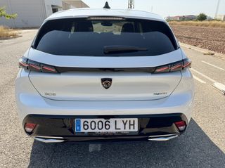 Peugeot 308  GT PACK HYBRID 225 CV FULL EXTRAS  