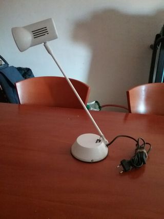 Lampara Fase blanca de metal