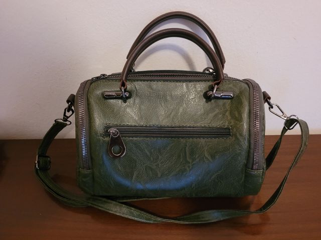 Borsetta a tracolla verde oliva