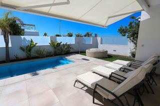 Chalet en venta en Zona Pueblo en Pilar de la Horadada