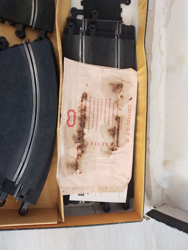 Scalextric GP-25 Vintage