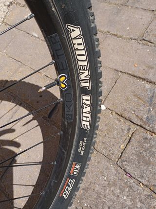 Bicicleta Trek XS. 27'5 pulgadas.