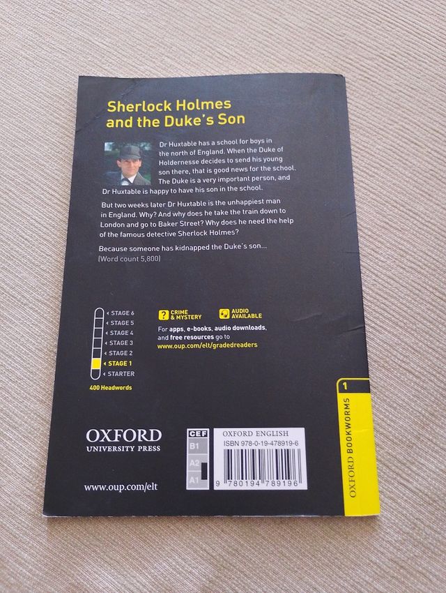 Oxford Bookworms Library: Level 1: Sherlock Hol...