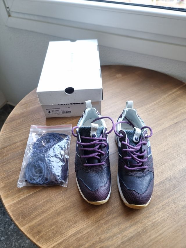 Diadora N9000