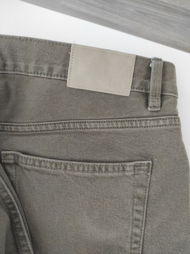 Shorts Zara verde oliva