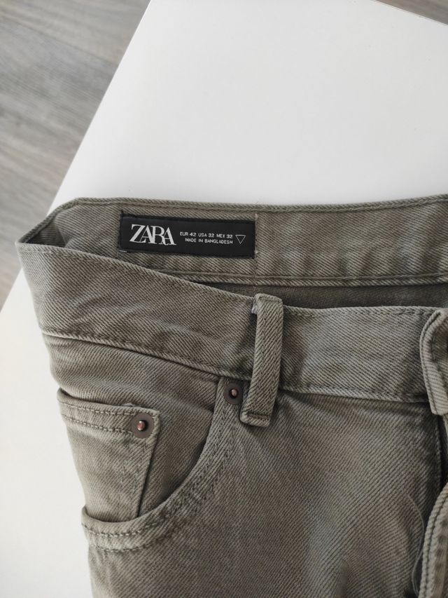 Shorts Zara verde oliva