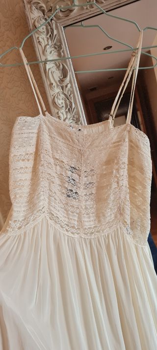 Vestido Zara blanco - nuevo