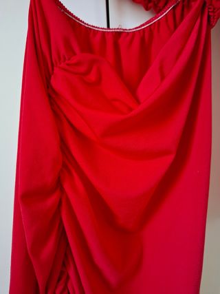 Vestito rosso monospalla