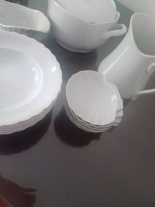 Vajilla porcelana blanca