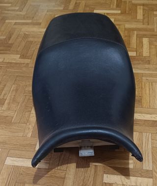 Asiento Suzuki GSX650F