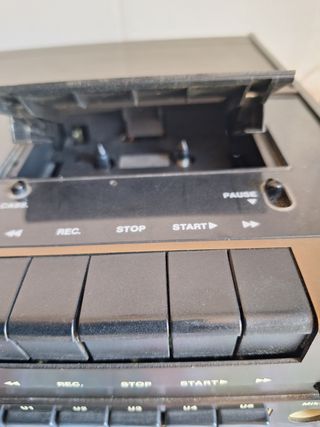 ITT Stereo 5601 HiFi Radio Cassette Amplificador