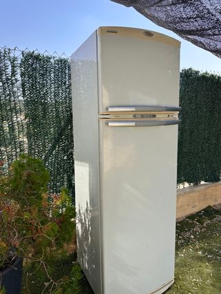 Nevera Whirlpool - PARA REPARAR