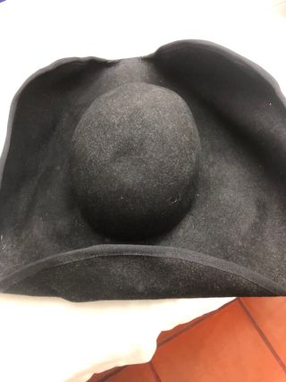 Sombrero veneziano tricornio negro carnaval