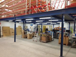 Altillo metálico industrial