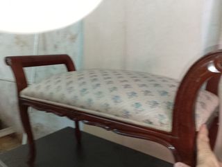 Sillón descalzador madera - beige