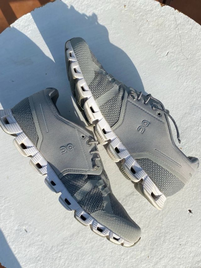 Zapatillas On Running Cloud 6 Gris - 40