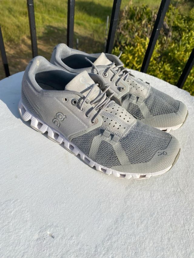 Zapatillas On Running Cloud 6 Gris - 40