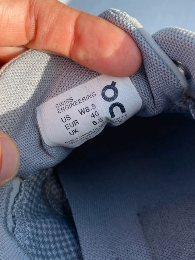 Zapatillas On Running Cloud 6 Gris - 40