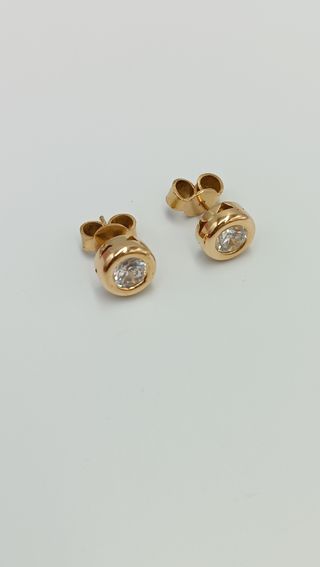 Pendientes de oro de 18kt.
