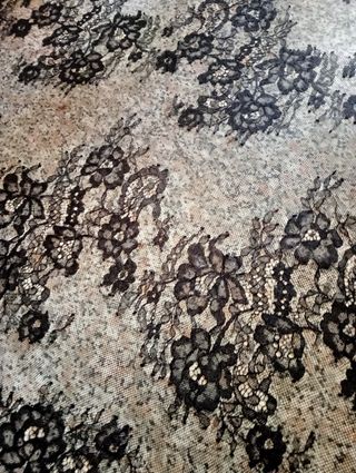 Tovaglia pizzo nero 300x150cm