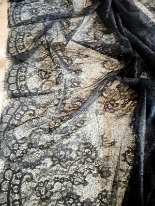 Tovaglia pizzo nero 300x150cm
