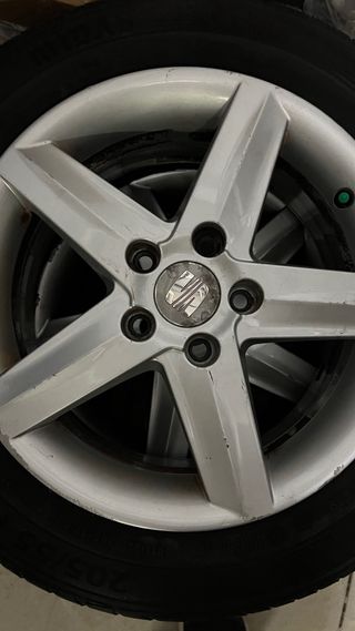 2 Llantas Seat Altea Eco R16