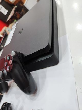 Playstation 4 Slim 1Tb con Mando Oficial Sony