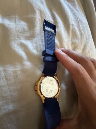 Relojes G-Shock GA-700 & Guess UO247G3