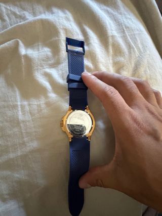 Relojes G-Shock GA-700 & Guess UO247G3
