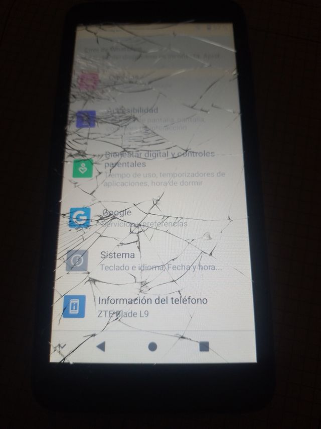 Telefono nero - Schermo rotto