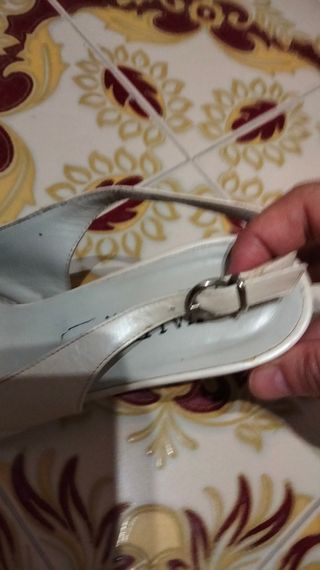 Décolleté Valentino beige 39