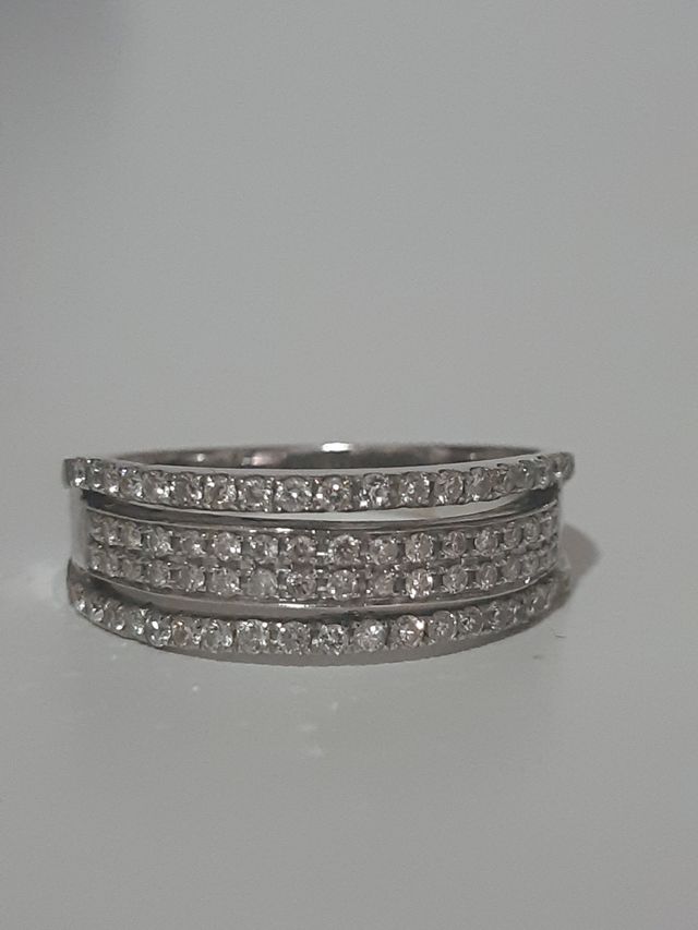 Anillo oro 18k diamantes