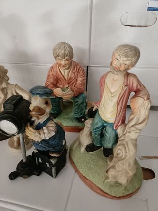 Lotto 6 statuine varie.