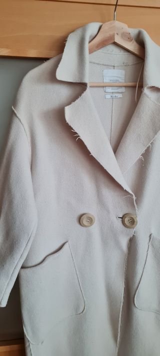 Abrigo beige de lana