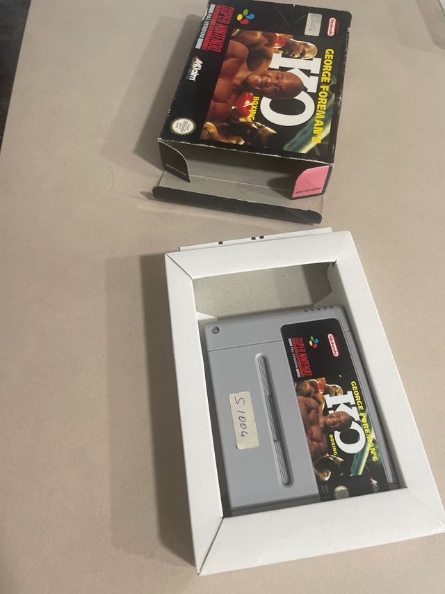 George Foreman's KO Boxing SNES PAL