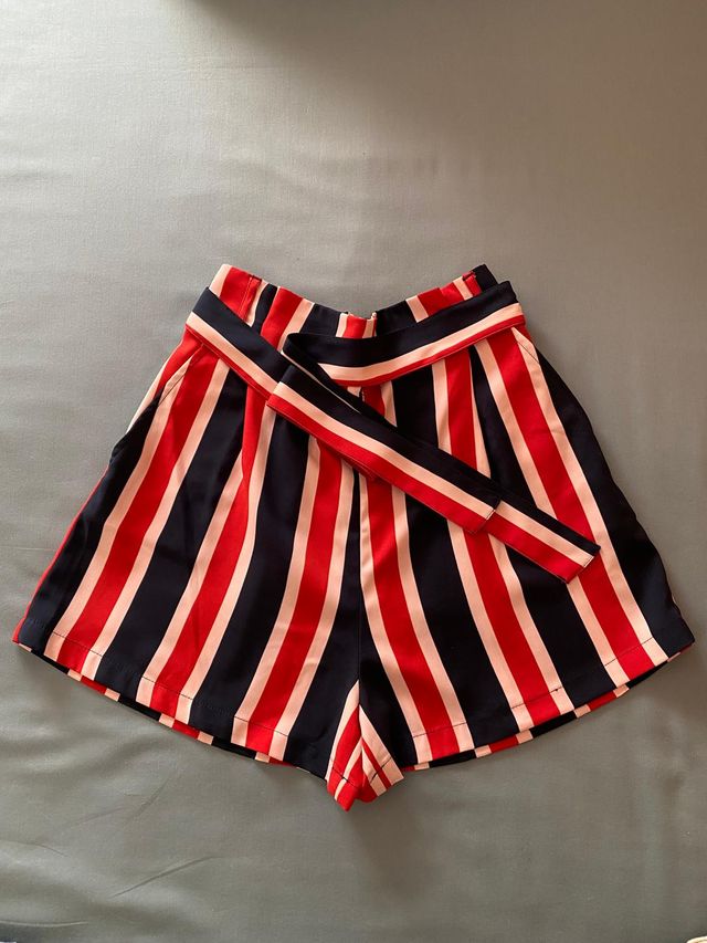 Shorts de rayas
