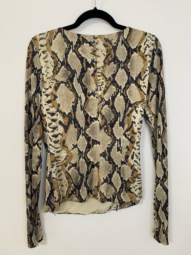 Blumarine top stampa serpente seta