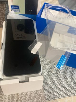 ZTE Blade A75 5G - 128GB + 8GB RAM