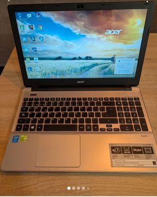 Portátil Acer Aspire V3-572G