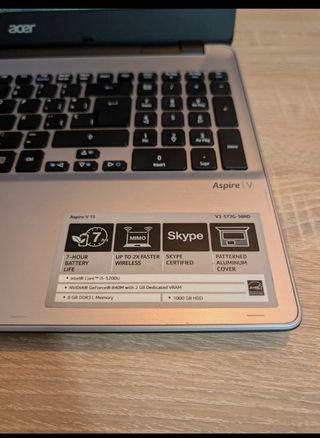 Portátil Acer Aspire V3-572G
