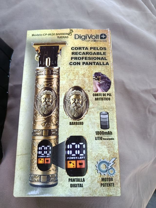 Cortapelos DigiVol dorado