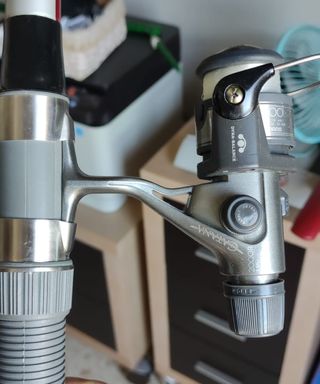 Caña Pesca Shimano y carrete de pesca Shimano