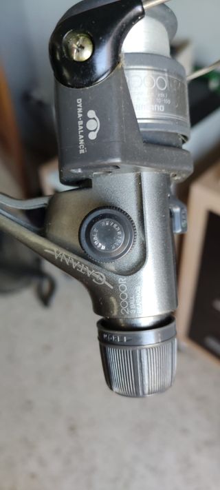 Caña Pesca Shimano y carrete de pesca Shimano