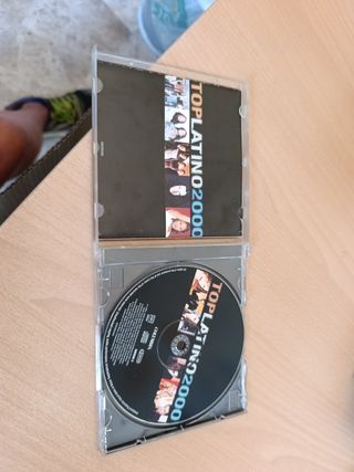 CD Top Latino 2000