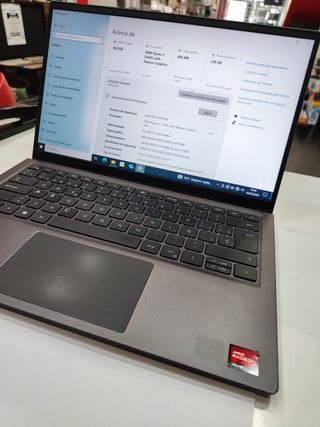 Dell Vostro 5415 - Ryzen 5 - 16GB RAM